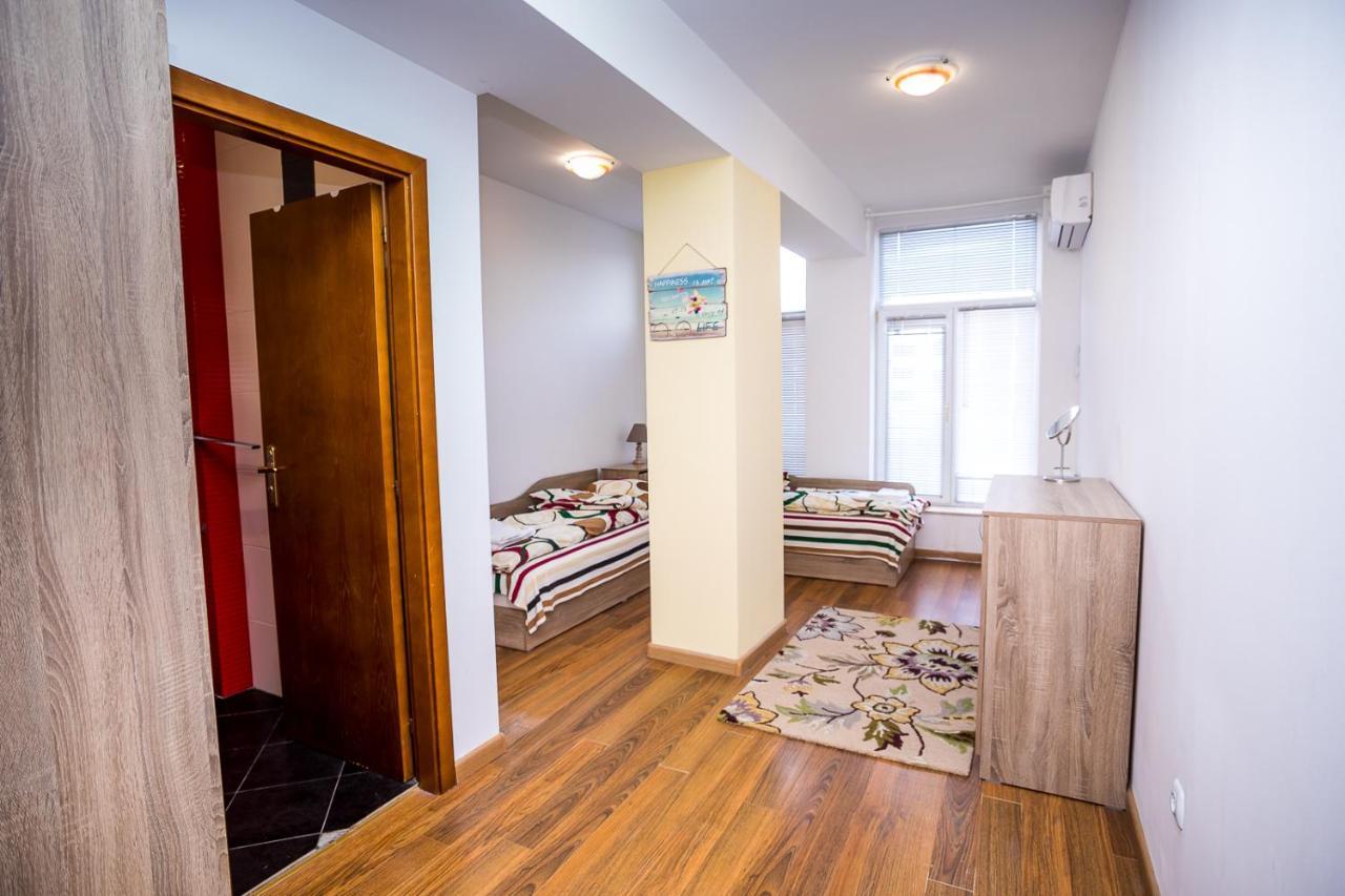 Old City Square Apartment Lovech Dış mekan fotoğraf