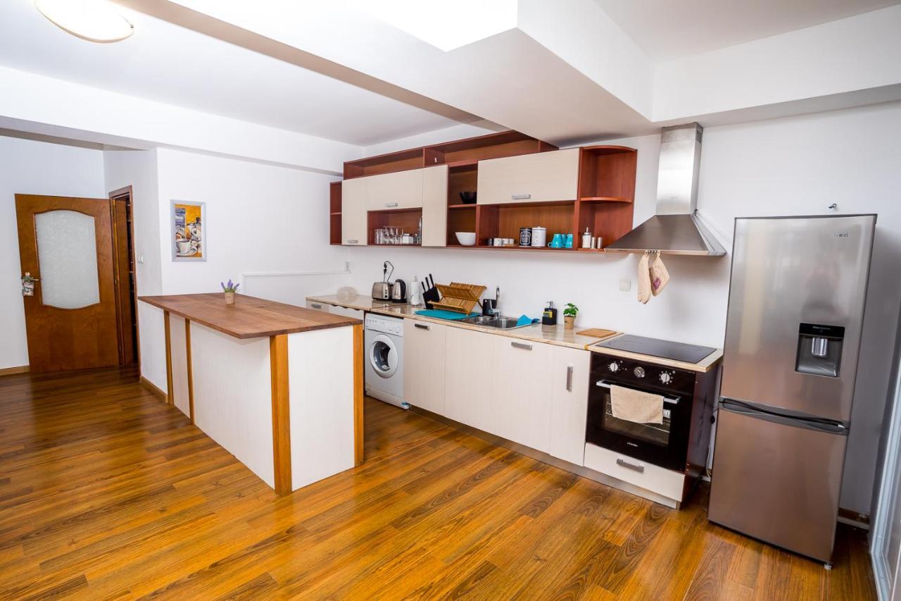 Old City Square Apartment Lovech Dış mekan fotoğraf